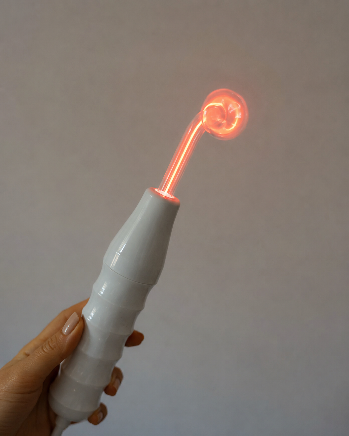 DermaPulse™ Dispositivo de Alta Frecuencia 4 en 1 para el cuidado de la piel y el cuero cabelludo.
